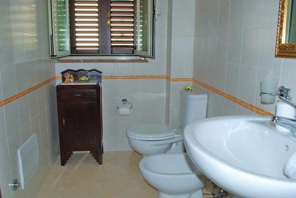 B&B Mareagro Санта-Тереза-ди-Рива Экстерьер фото