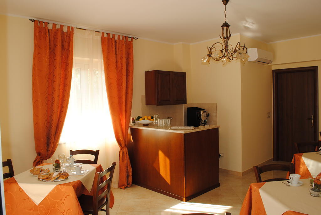 B&B Mareagro Санта-Тереза-ди-Рива Экстерьер фото