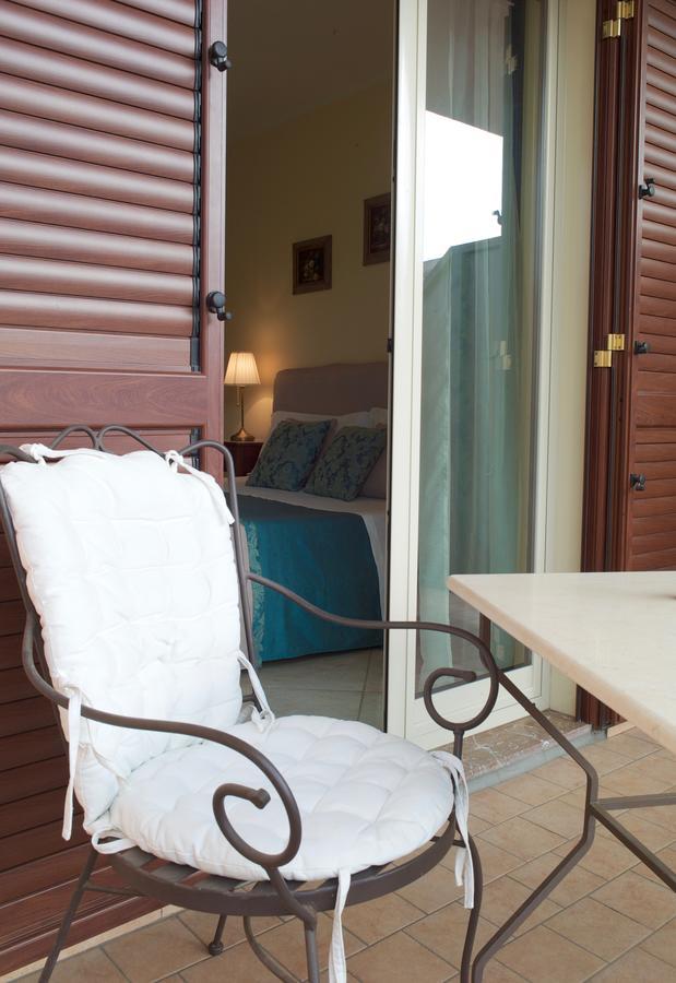 B&B Mareagro Санта-Тереза-ди-Рива Экстерьер фото