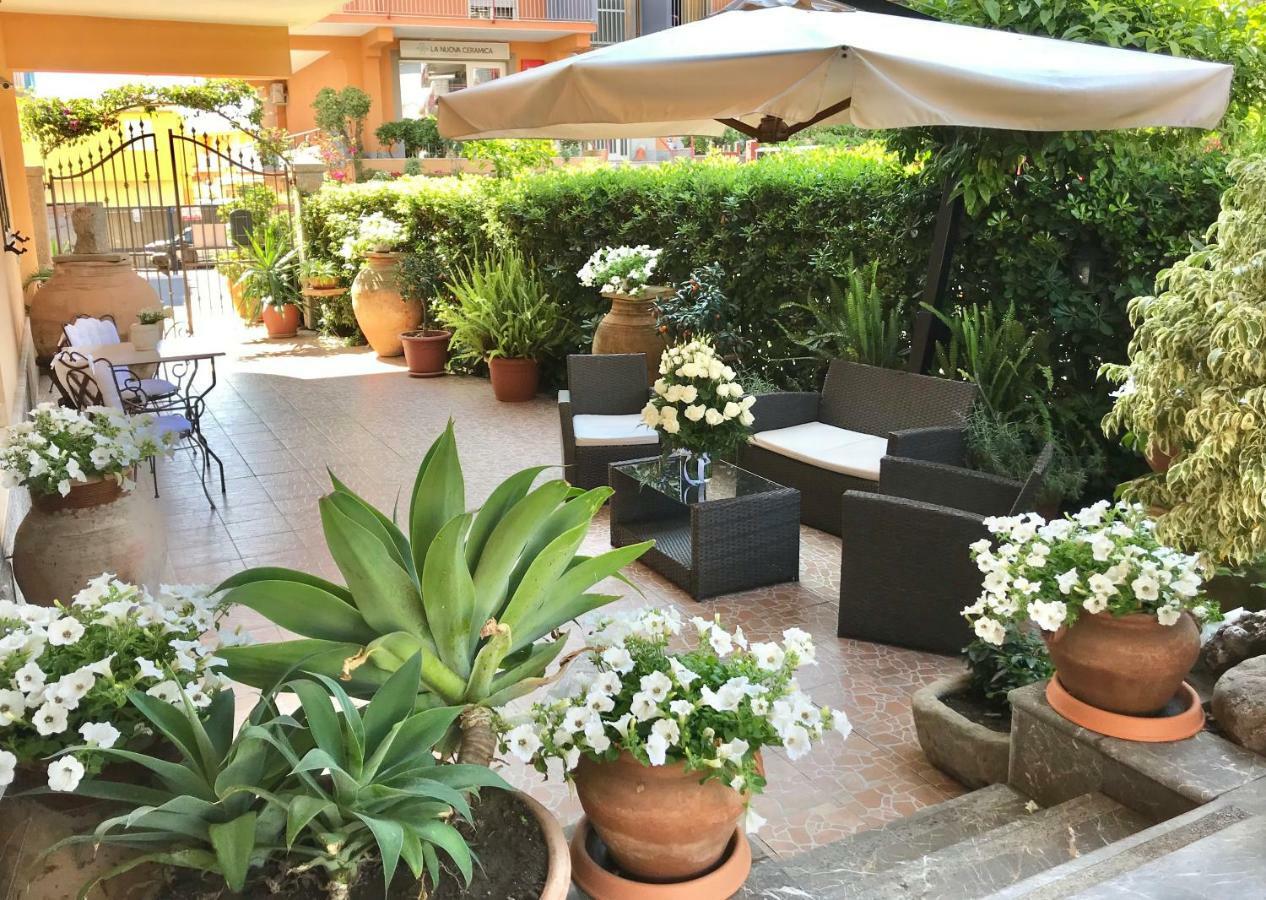 B&B Mareagro Санта-Тереза-ди-Рива Экстерьер фото